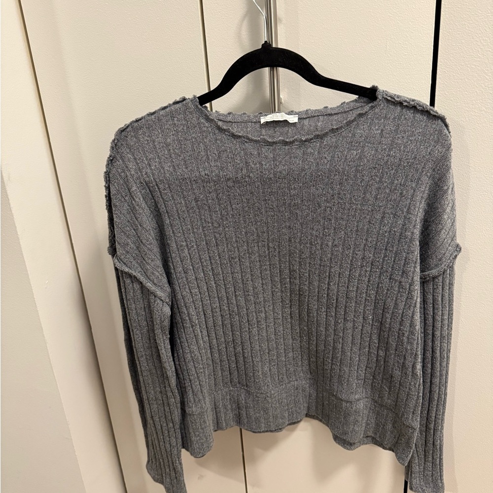 Zara Gray Ribbed Crew Neck Sweater